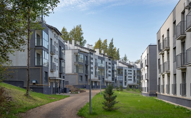 Купить квартиру у метро Парнас в Ленинградской области. Вариант № 6242709, 5, площадь -  квм, цена 4329600 рублей