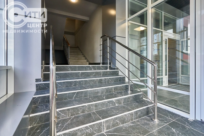 Купить двухкомнатную квартиру на улице 20-летия Октября в Воронеже. Вариант № 4799176, 8, площадь - квм, цена 5633094 рублей