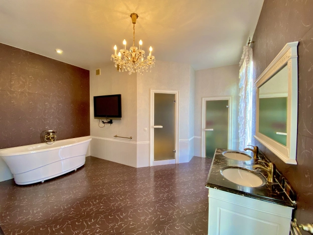 Купить дом в Смоленской области. Вариант № 2816975, 25, площадь -  квм, цена 49490000 рублей