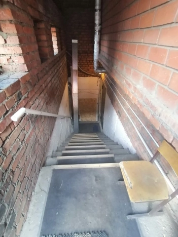 Купить коммерческую недвижимость свободного назначения в Улан-Удэ. Вариант № 6147911, 3, площадь -  квм, цена 10700000 рублей