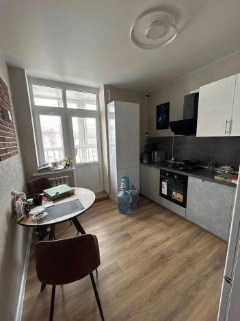 Купить однокомнатную квартиру на улице бульвар Комарова в Ростове-на-Дону. Вариант № 2545159, 3, площадь -  квм, цена 6500000 рублей