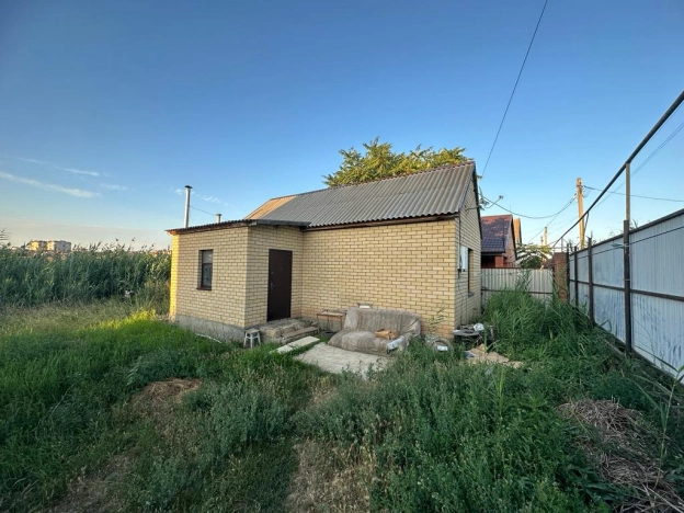 Купить дом в районе Южный в Элисте. Вариант № 26769, 7, площадь -  квм, цена 3900000 рублей