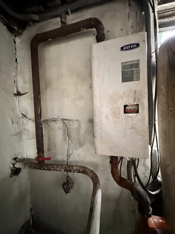 Купить дом на улице Административная в Иркутской области. Вариант № 7563197, 18, площадь -  квм, цена 2700000 рублей