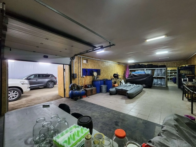 Купить дом на улице Тургенева в Новосибирске. Вариант № 7273956, 40, площадь -  квм, цена 90000000 рублей