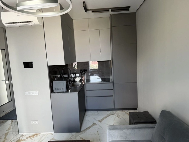 Купить квартиру в Москве. Вариант № 8096861, 1, площадь -  квм, цена 23990000 рублей