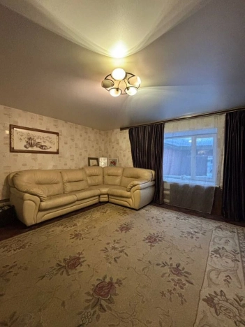 Купить дом в Новосибирске. Вариант № 9938986, 18, площадь -  квм, цена 7200000 рублей