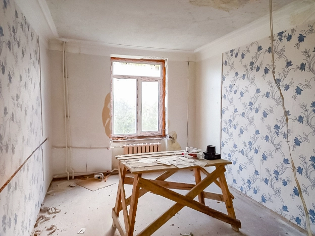 Купить четырехкомнатную квартиру в Республике Карелия. Вариант № 5921824, 13, площадь -  квм, цена 1800000 рублей