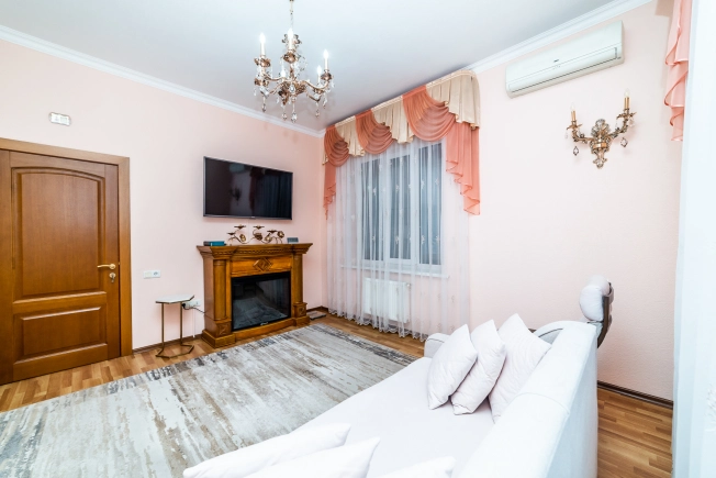 Купить дом в Краснодаре. Вариант № 16085, 17, площадь - квм, цена 39900000.0000 рублей