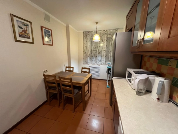 Купить квартиру в Москве. Вариант № 10419760, 13, площадь -  квм, цена 27200000 рублей