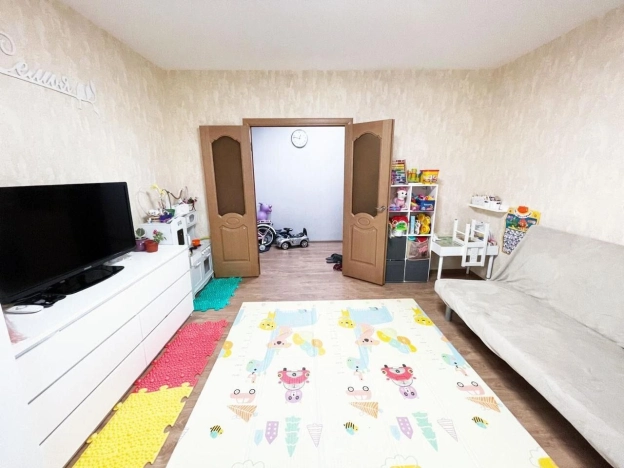 Купить трехкомнатную квартиру у метро Сходня в Химках. Вариант № 8179161, 6, площадь - квм, цена 10899000 рублей