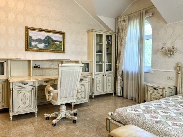 Купить дом у метро Румянцево в Москве. Вариант № 17471, 34, площадь -  квм, цена 379990000 рублей