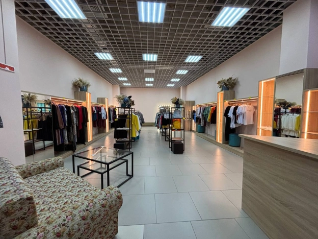 Купить коммерческую недвижимость в Иванове. Вариант № 9590715, 0, площадь -  квм, цена 5600000 рублей