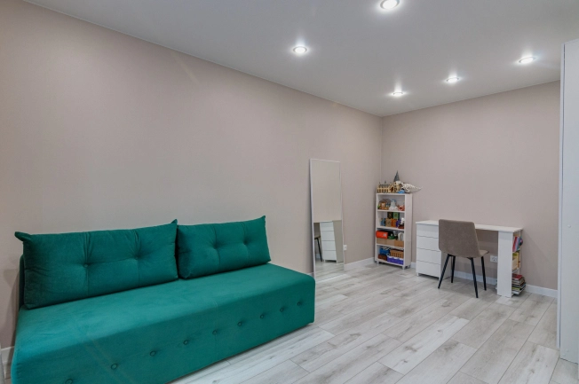 Купить квартиру в Вологодской области. Вариант № 7664534, 3, площадь -  квм, цена 4600000 рублей