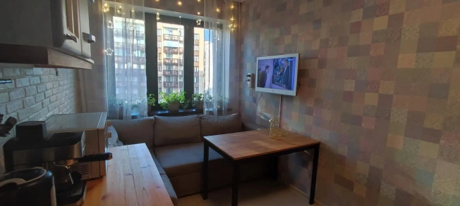 Купить трехкомнатную квартиру в Ленинградской области. Вариант № 2450163, 2, площадь -  квм, цена 14900000 рублей