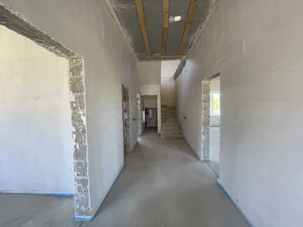 Купить дом в районе Центральный в Новороссийске. Вариант № 7462, 3, площадь -  квм, цена 8400000 рублей