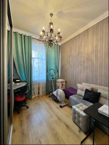 Купить квартиру в Москве. Вариант № 10243411, 4, площадь - квм, цена 60000000 рублей