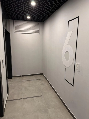 Купить квартиру на вторичке в ЖК HighWay в Москве. Вариант № 9577391, 11, площадь -  квм, цена 9800000 рублей