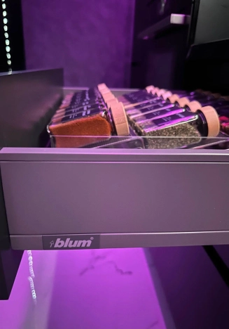 Купить квартиру в Москве. Вариант № 9200335, 8, площадь -  квм, цена 65000000 рублей