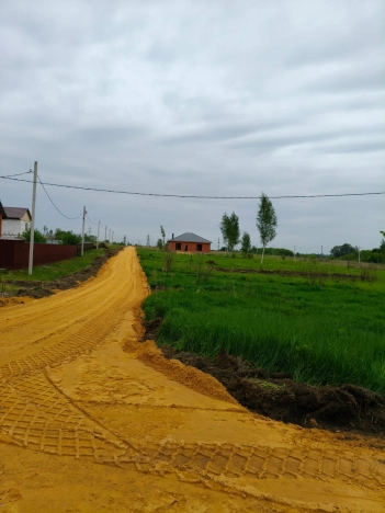 Купить земельный участок в Тульской области. Вариант № 40995, 8, площадь -  квм, цена 400000 рублей