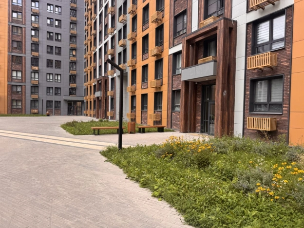 Купить квартиру в Москве. Вариант № 3200875, 39, площадь - квм, цена 14300000.0000 рублей