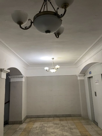 Купить квартиру в Москве. Вариант № 10429830, 13, площадь -  квм, цена 38800000 рублей