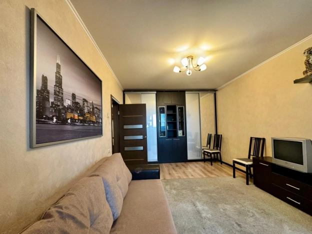 Купить квартиру в Москве. Вариант № 9900496, 0, площадь -  квм, цена 9470000 рублей