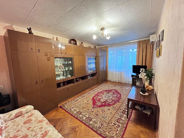 Купить двухкомнатную квартиру в Воронеже. Вариант № 6905554, 4, площадь -  квм, цена 4500000 рублей