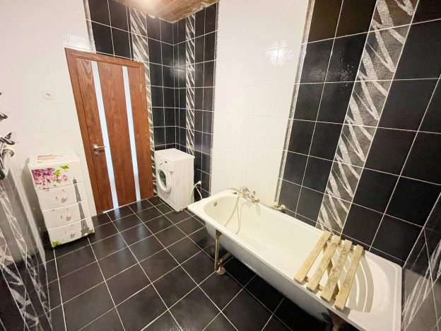 Купить трехкомнатную квартиру в Республике Татарстан (татарстан). Вариант № 27275, 4, площадь -  квм, цена 11500000 рублей