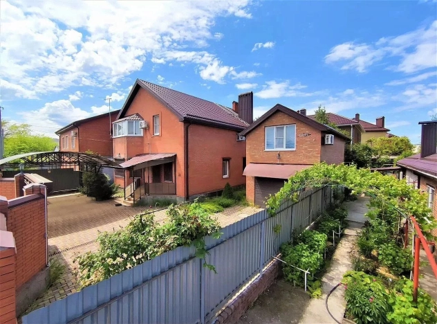 Купить дом в районе Пролетарский в Ростове-на-Дону. Вариант № 35254, 0, площадь -  квм, цена 18500000 рублей