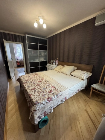 Купить четырехкомнатную квартиру в районе Кировский в Ростове-на-Дону. Вариант № 3886211, 5, площадь -  квм, цена 10500000 рублей