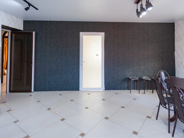 Купить дом на улице Благодарная в Бердске. Вариант № 12825, 7, площадь -  квм, цена 18500000 рублей