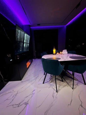 Купить квартиру в Москве. Вариант № 9200335, 7, площадь -  квм, цена 65000000 рублей