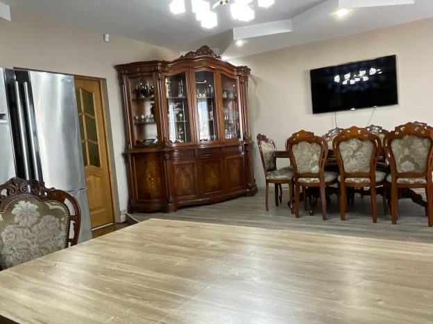 Купить квартиру на вторичке на улице Лермонтова в Чите. Вариант № 2921208, 33, площадь - квм, цена 19500000 рублей