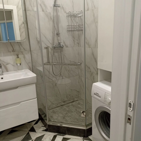 Снять квартиру в районе Дзержинский в Новосибирске. Вариант № 9687314, 8, площадь -  квм, цена 38000 рублей