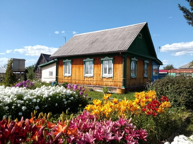 Купить дом на улице Совхозная в Тюменской области. Вариант № 1248479, 0, площадь -  квм, цена 2200000 рублей