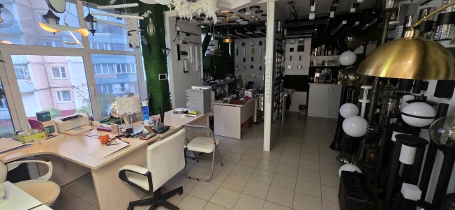 Купить коммерческую недвижимость в Москве. Вариант № 7963998, 4, площадь -  квм, цена 34900000 рублей