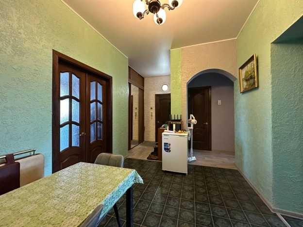 Купить четырехкомнатную квартиру в Иванове. Вариант № 45675, 7, площадь -  квм, цена 11500000 рублей