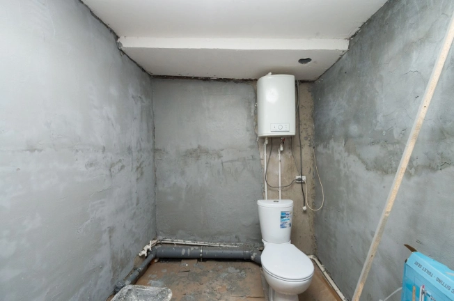 Купить коммерческую недвижимость в Тобольске. Вариант № 1556, 8, площадь -  квм, цена 39000000 рублей