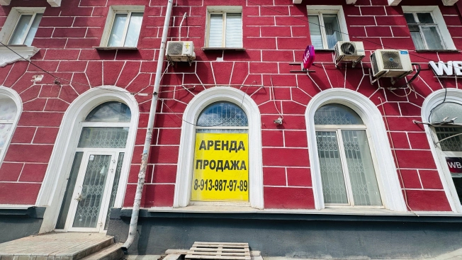 Купить торговые помещения в Новосибирске. Вариант № 2433, 4, площадь -  квм, цена 8900000 рублей