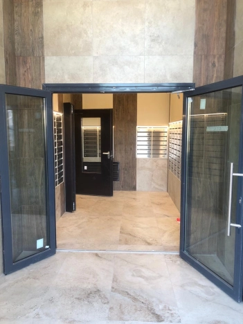 Купить квартиру на улице Александровская в Всеволожске. Вариант № 38624, 11, площадь -  квм, цена 4800000 рублей