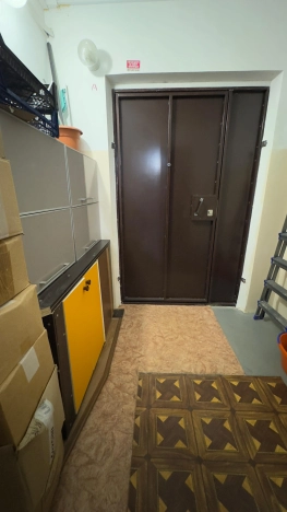 Купить квартиру в Омске. Вариант № 32671, 23, площадь -  квм, цена 10450000 рублей