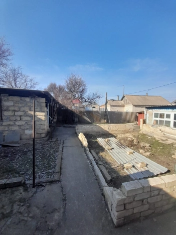 Купить дом в районе Юго-Западный в Элисте. Вариант № 26327, 2, площадь -  квм, цена 3500000 рублей