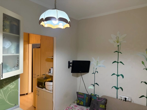 Купить квартиру в Москве. Вариант № 9903966, 4, площадь -  квм, цена 10900000 рублей