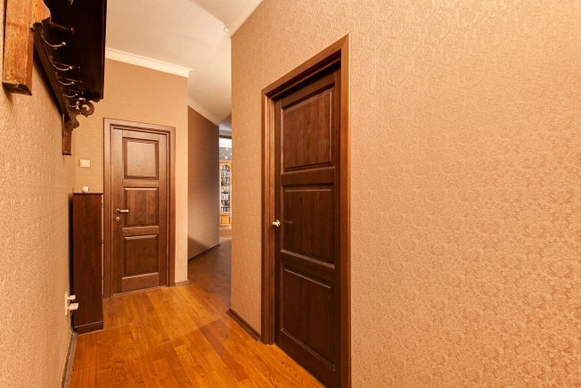 Купить квартиру в Москве. Вариант № 9179502, 9, площадь -  квм, цена 25800000 рублей