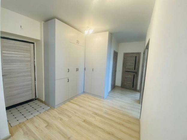 Купить двухкомнатную квартиру на улице Артиллерийская в Калининграде. Вариант № 52554, 13, площадь -  квм, цена 9500000 рублей