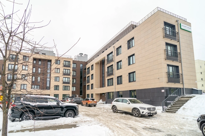 Купить квартиру на улице Дивизионный проезд в Петрозаводске. Вариант № 24983, 38, площадь -  квм, цена 16900000 рублей