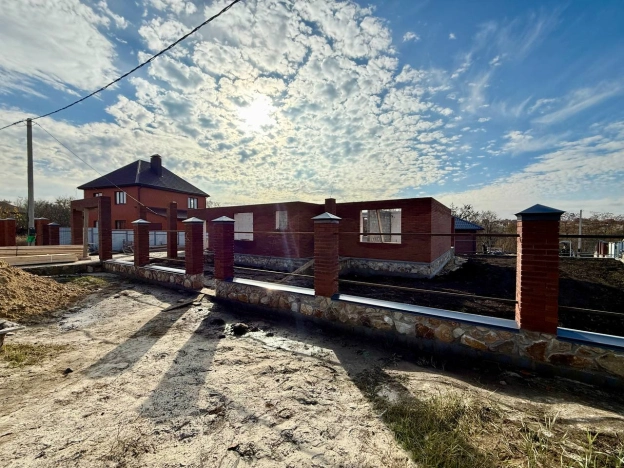 . Вариант № 3280328, 2, площадь - 120 квм, цена 9000000 рублей