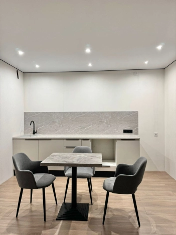 Купить Студию в районе Кировский в Новосибирске. Вариант № 5276899, 0, площадь -  квм, цена 7800000 рублей