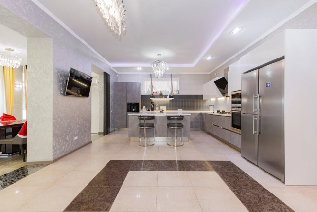 Купить дом на улице Курортная в Ростове-на-Дону. Вариант № 28937, 17, площадь -  квм, цена 99900000 рублей