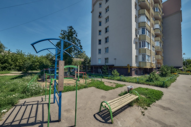 Купить квартиру на вторичке в Рыбном. Вариант № 4008225, 13, площадь -  квм, цена 3720000 рублей